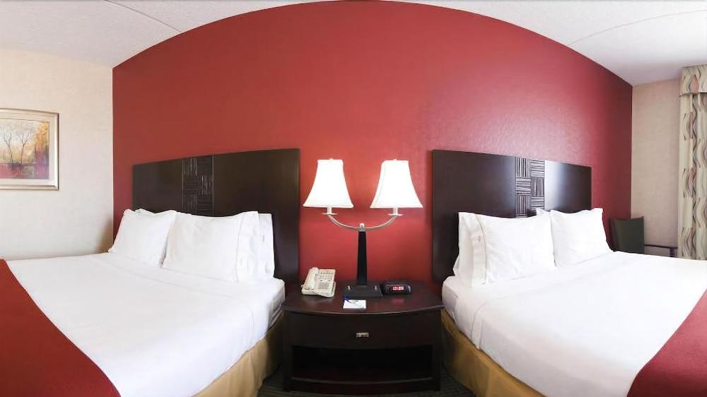 Holiday Inn Express Hotel & Suites Harrison Buitenkant foto
