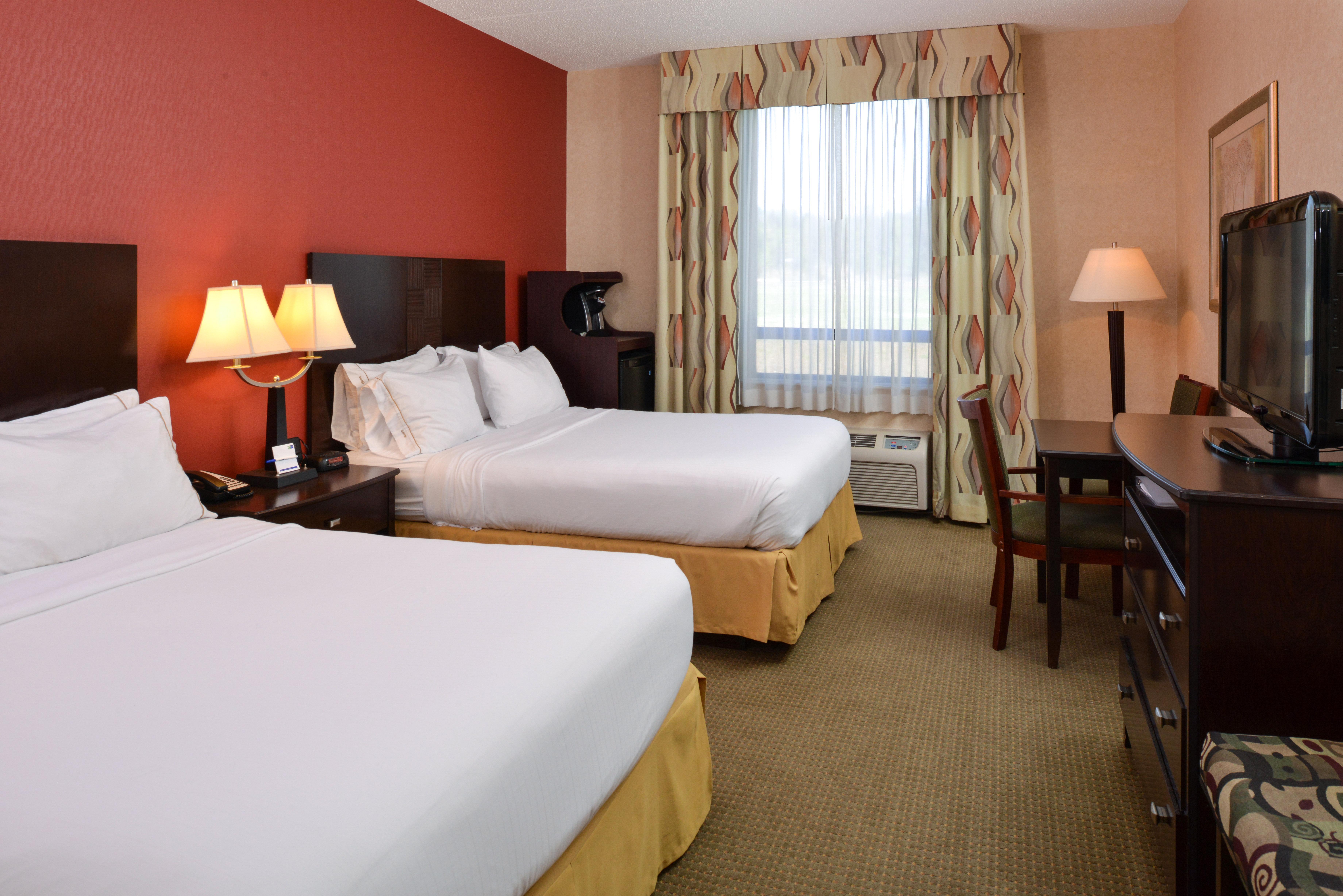 Holiday Inn Express Hotel & Suites Harrison Buitenkant foto
