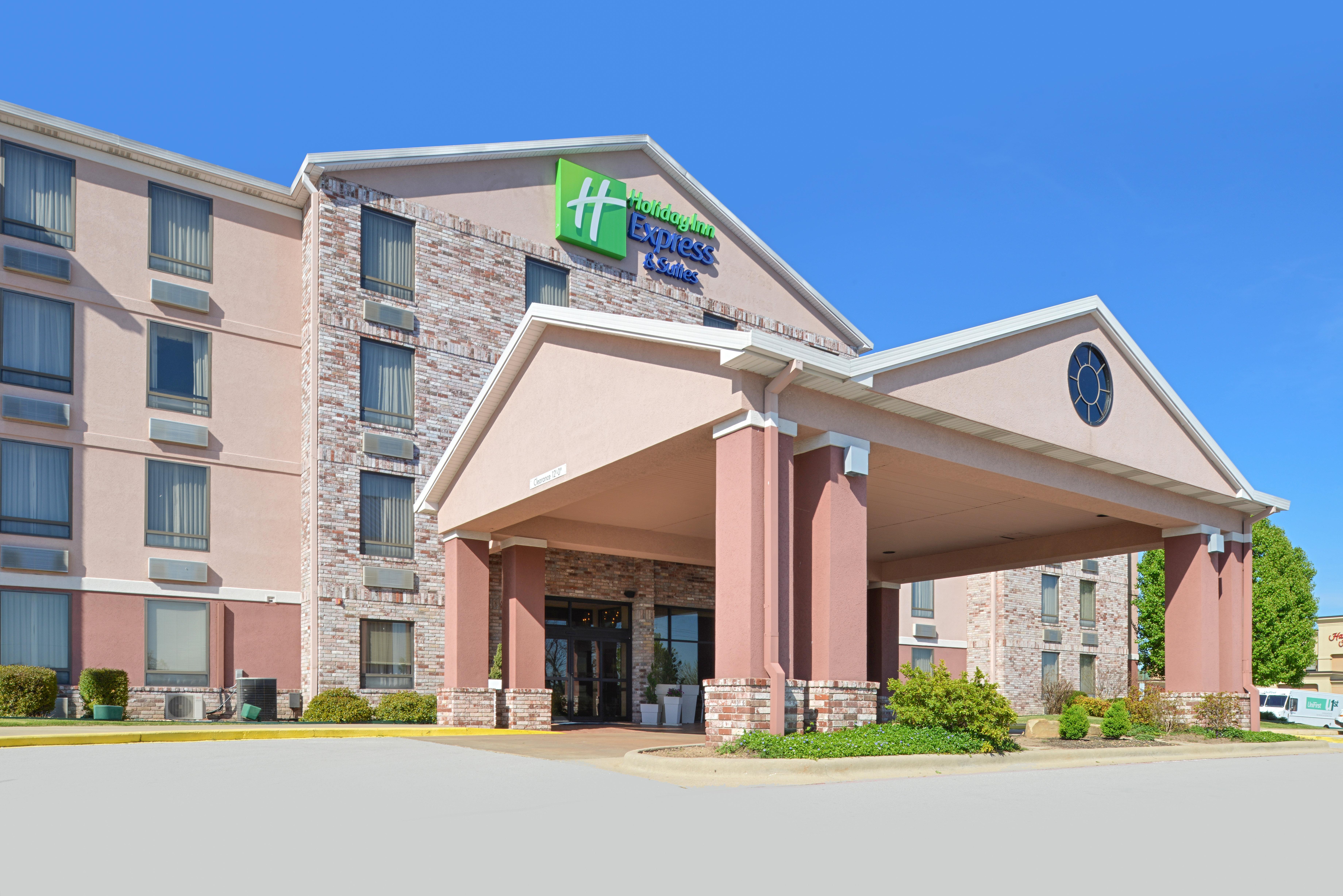 Holiday Inn Express Hotel & Suites Harrison Buitenkant foto