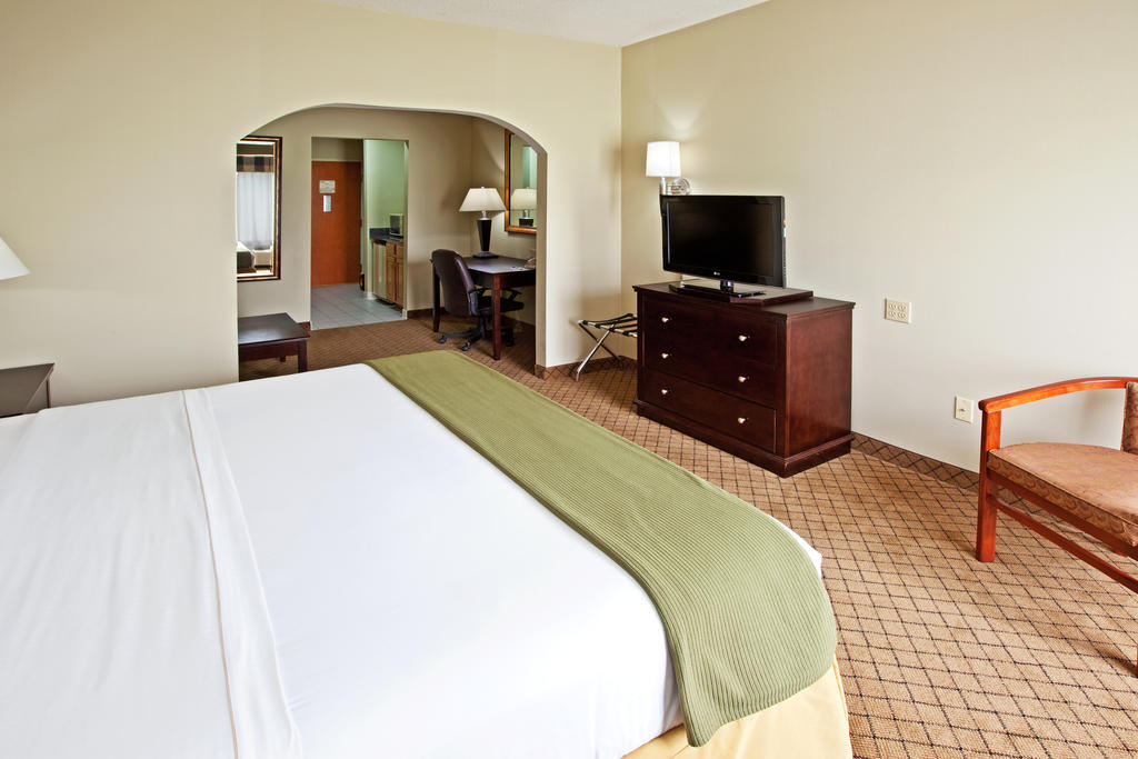 Holiday Inn Express Hotel & Suites Harrison Buitenkant foto