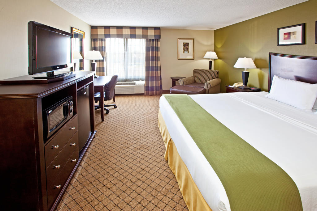 Holiday Inn Express Hotel & Suites Harrison Buitenkant foto